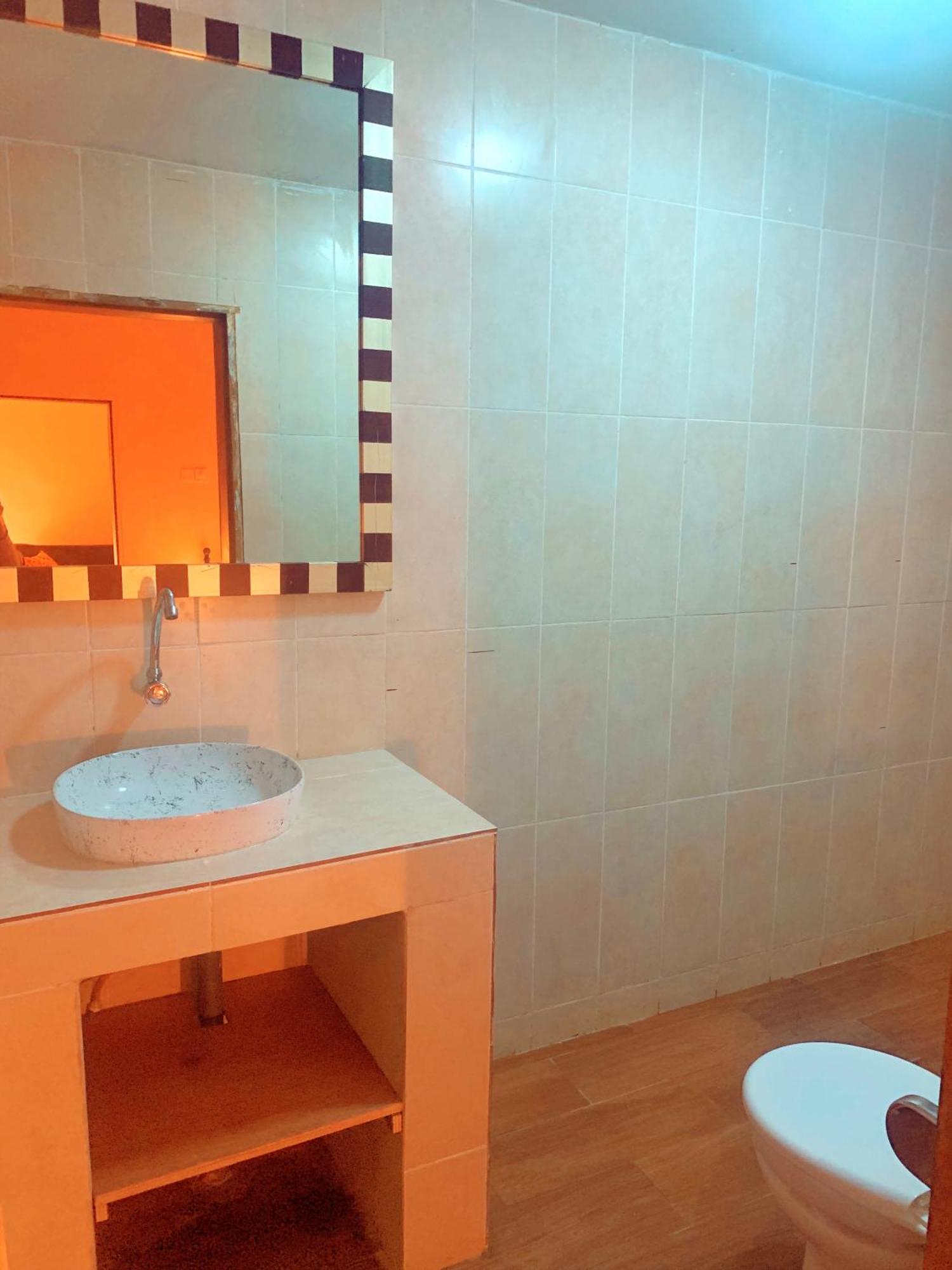 Bajo Kunda - Guesthouse Kololi Quarto foto