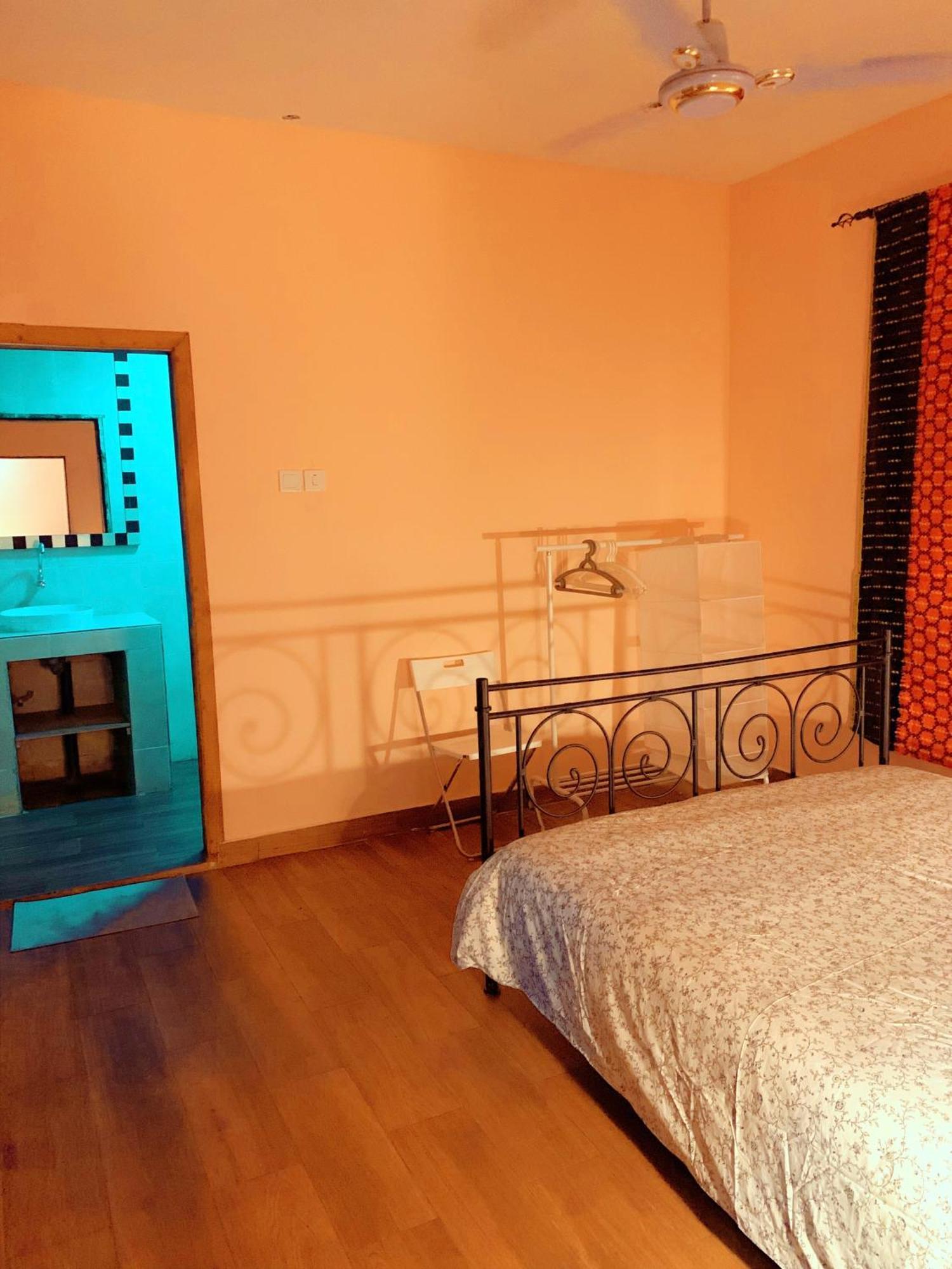 Bajo Kunda - Guesthouse Kololi Quarto foto